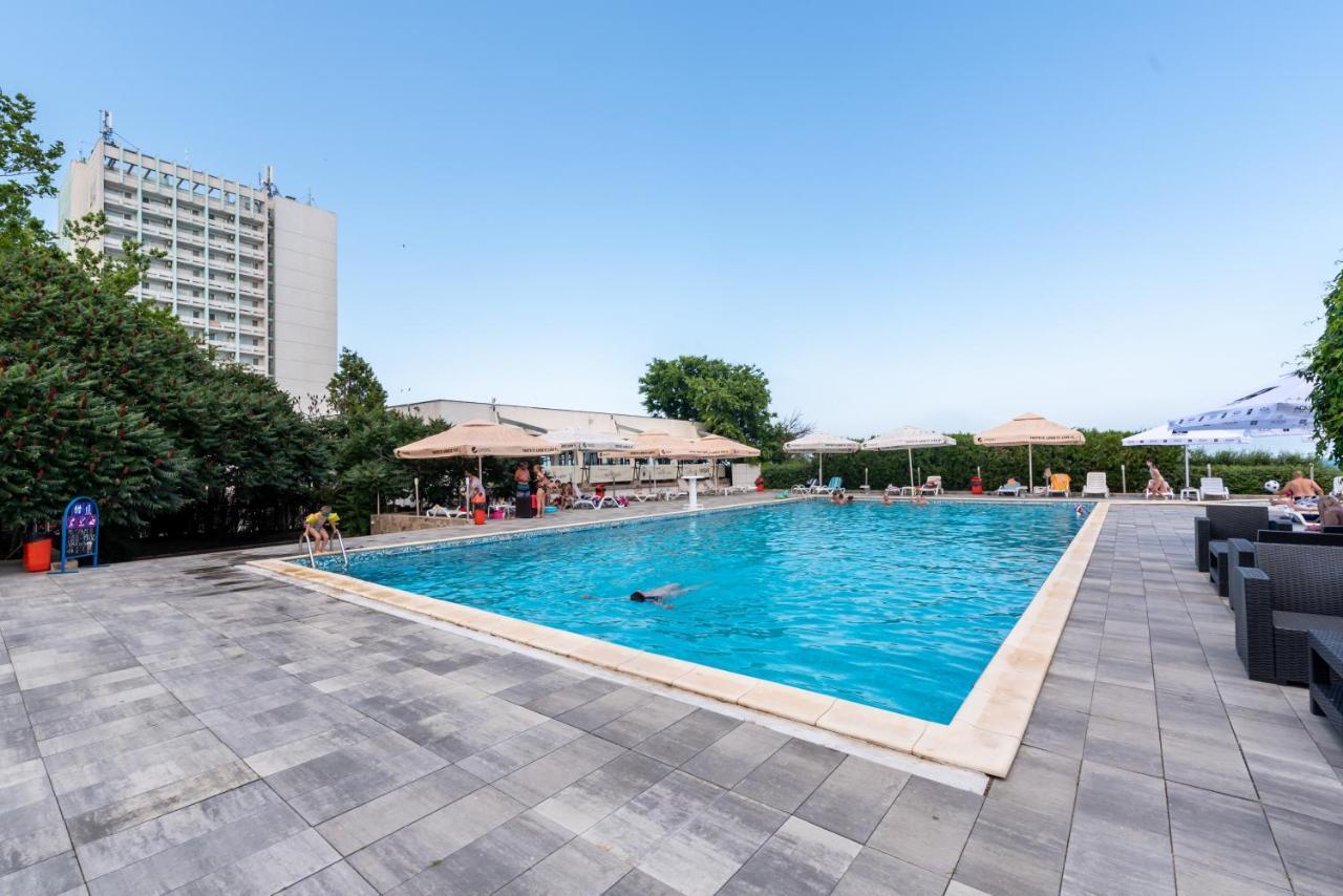 Hotel Capitol Jupiter Kültér fotó
