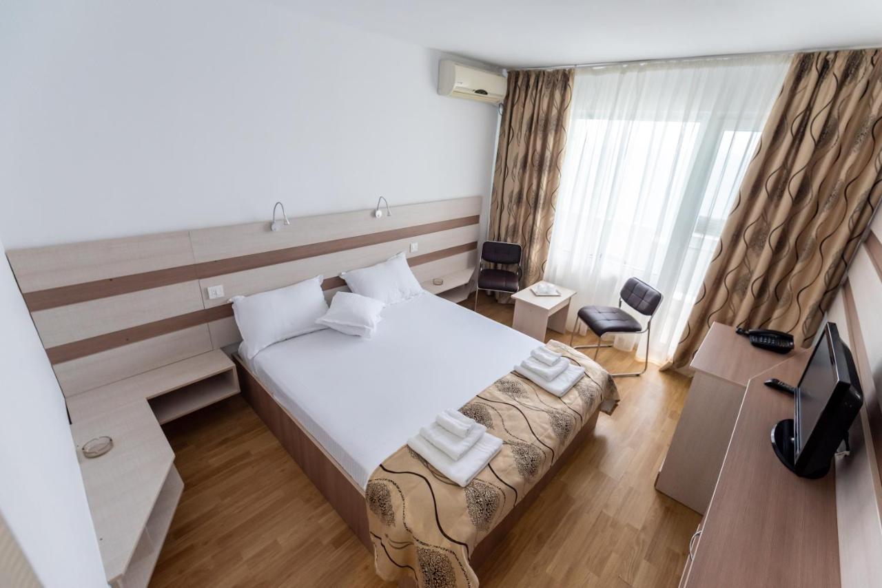 Hotel Capitol Jupiter Kültér fotó