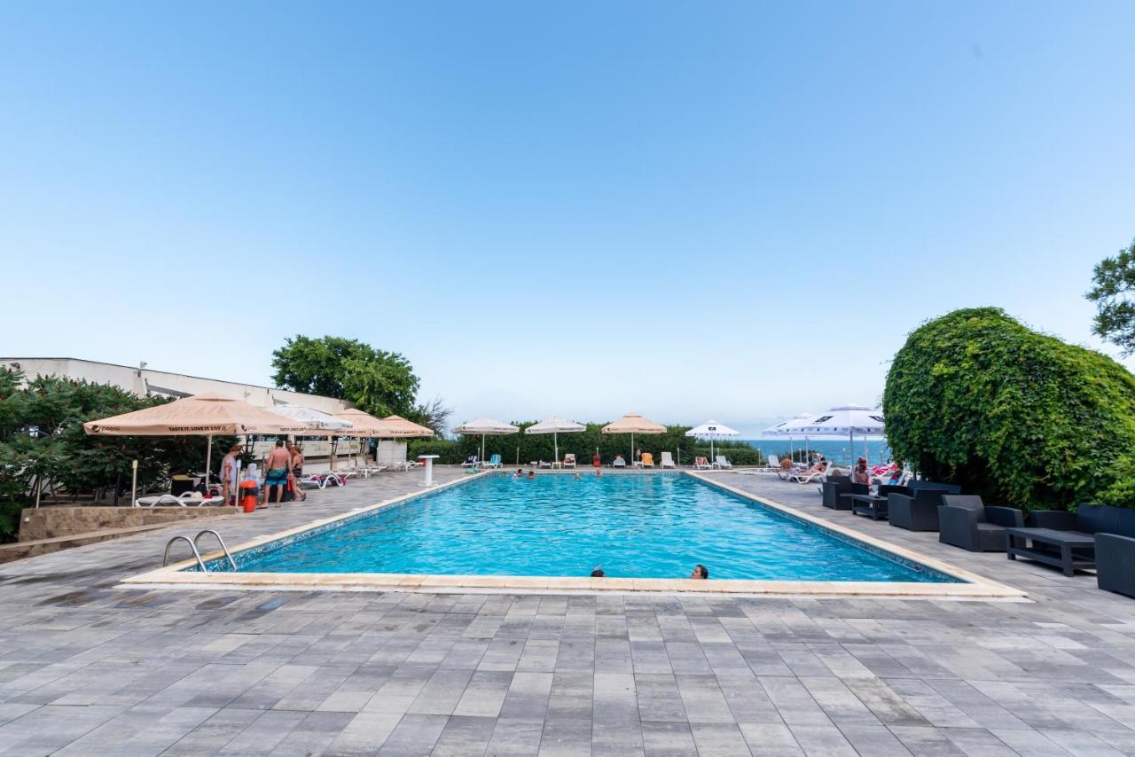 Hotel Capitol Jupiter Kültér fotó