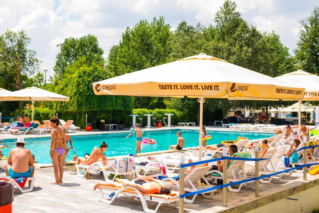 Hotel Capitol Jupiter Kültér fotó