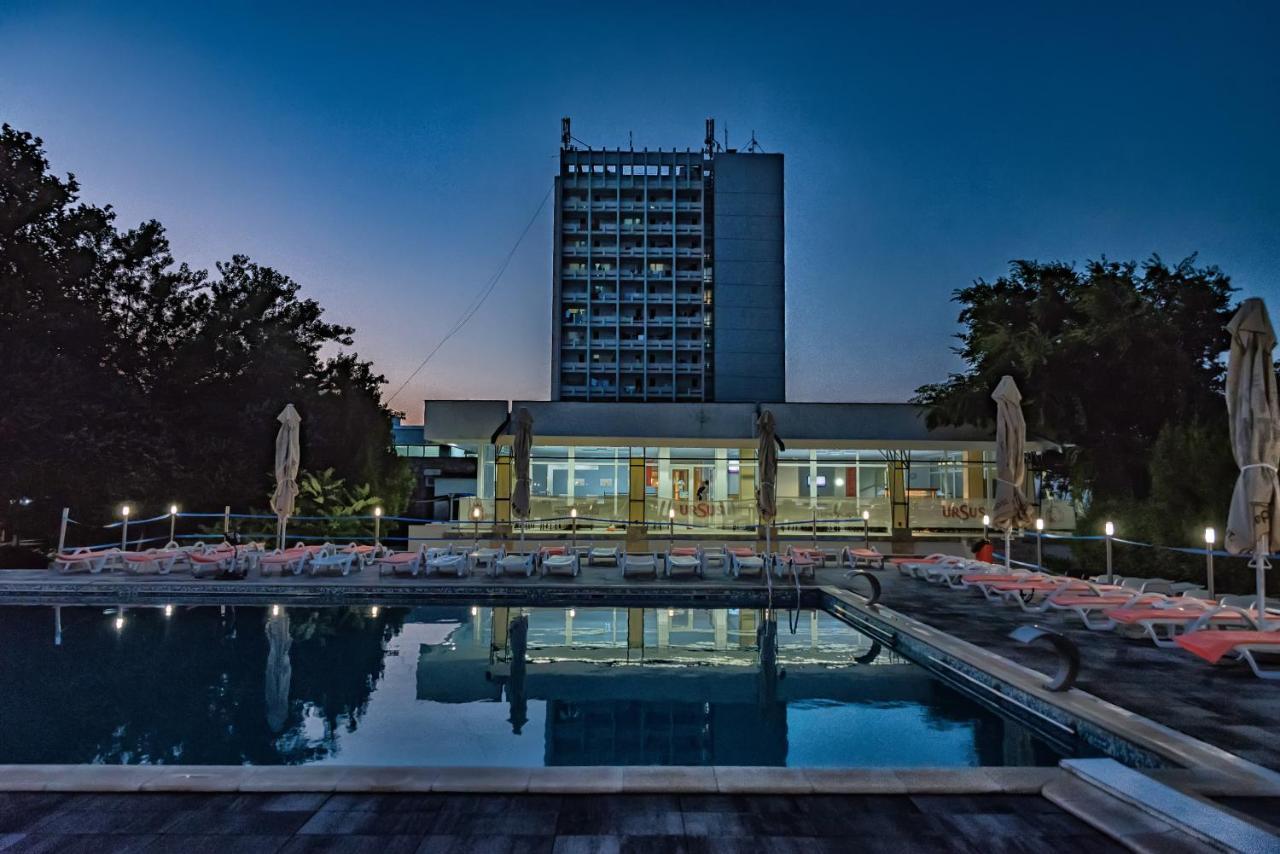 Hotel Capitol Jupiter Kültér fotó